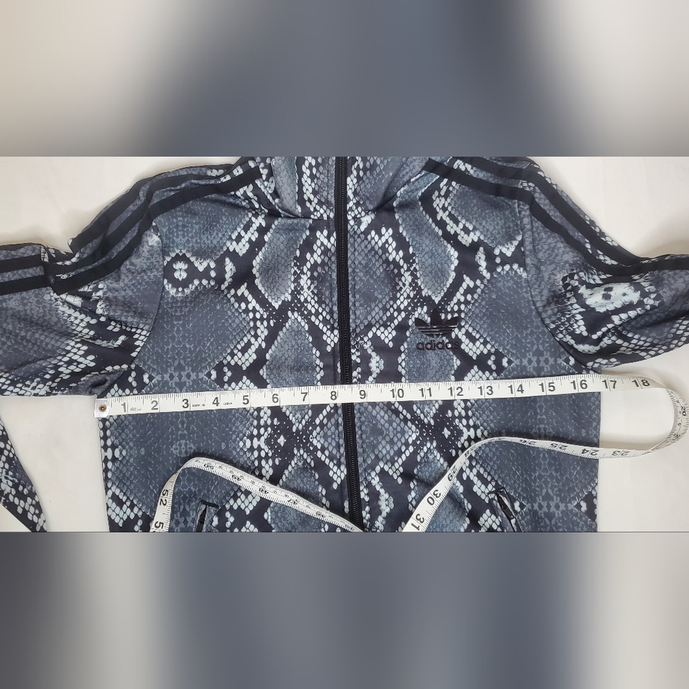 Adidas Size XS - The Brand w/3 Stripes Gray and Black Jacket -Snake Print - Picture 6 of 13